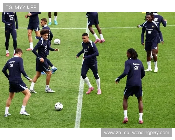 足球比赛中的球员角色分工与执行