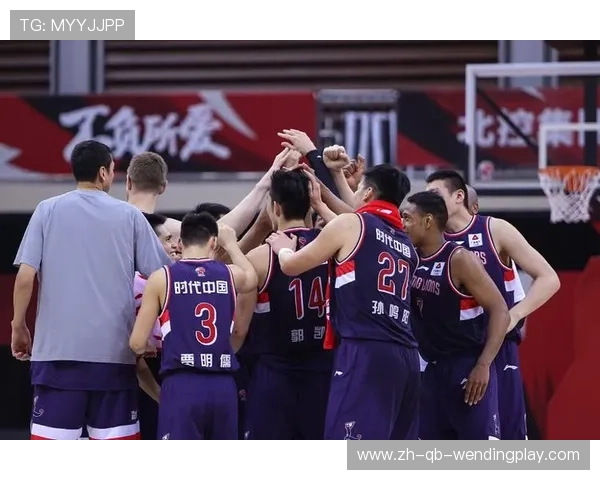 黄海之滨激情对决：CBA篮球与青岛足球荣耀激烈碰撞